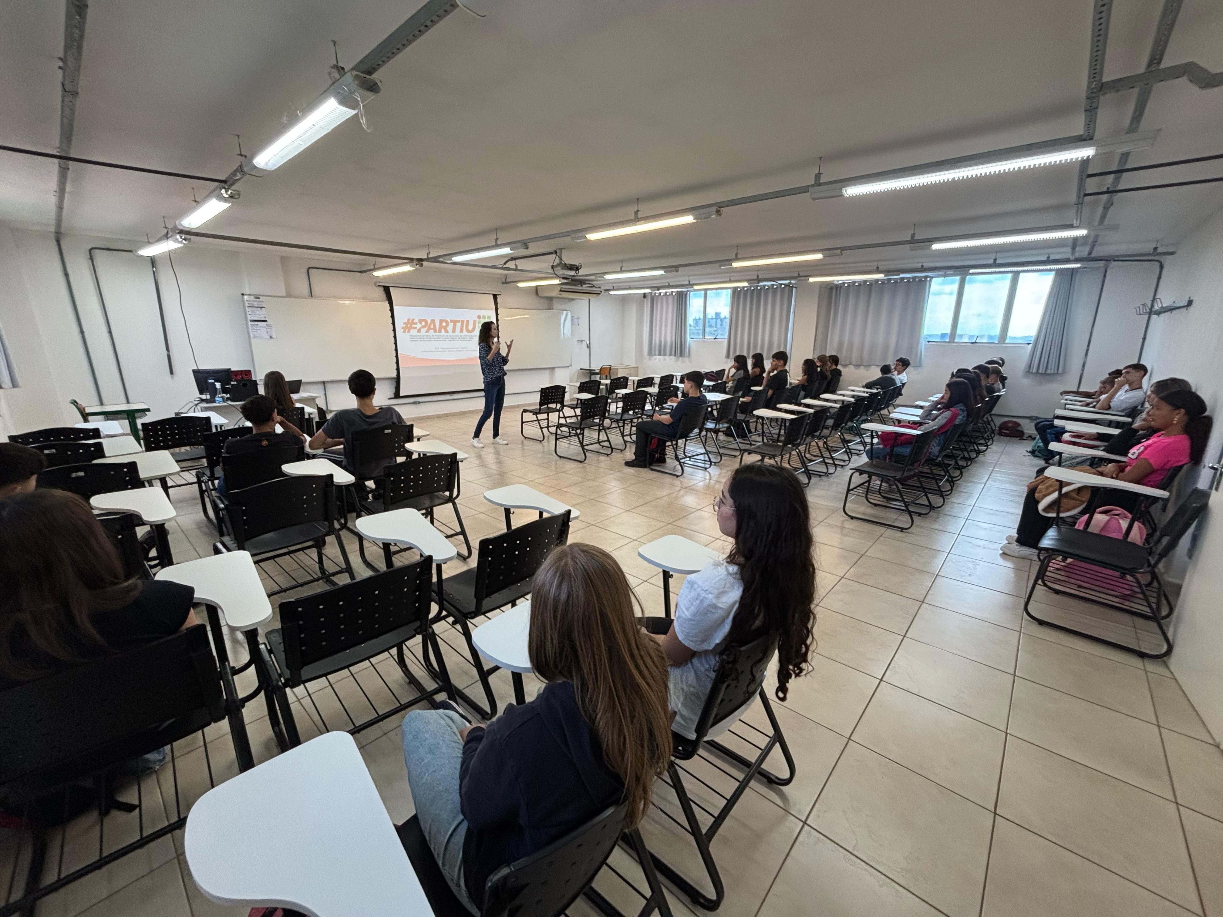 Turma do vespertino do Partiu IF no Câmpus Chapecó do IFSC