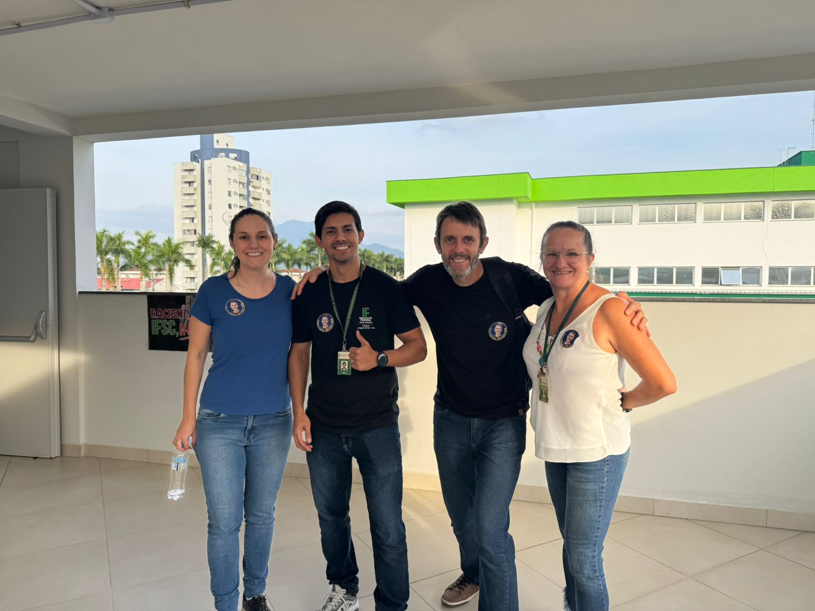 Equipe eleita no Câmpus Jaraguá do Sul-Rau (Gerson, futuro diretor-geral, no centro à direita).