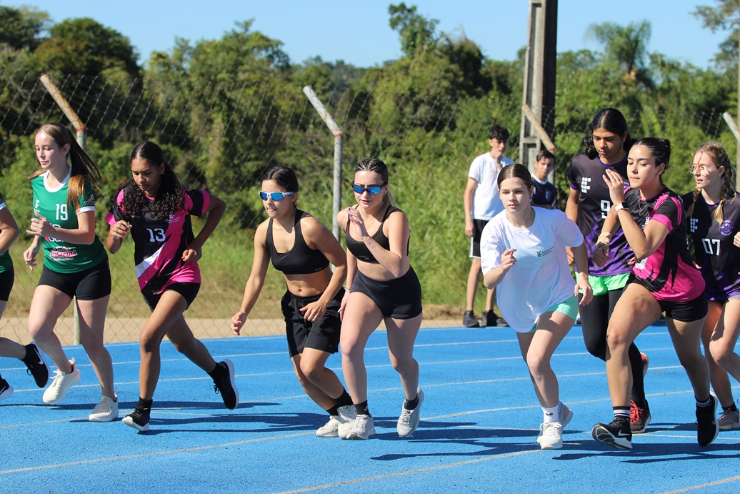 Provas do atletismo foram realizadas em Timbó