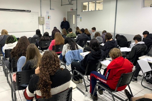 Simulado possibilitou experiência semelhante ao processo seletivo para ingresso nos cursos técnicos integrados ao Ensino Médio do IFSC