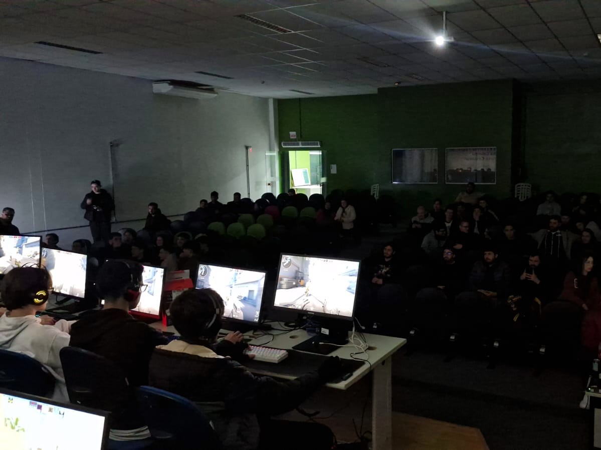 e-Sports movimentou o Câmpus Canoinhas