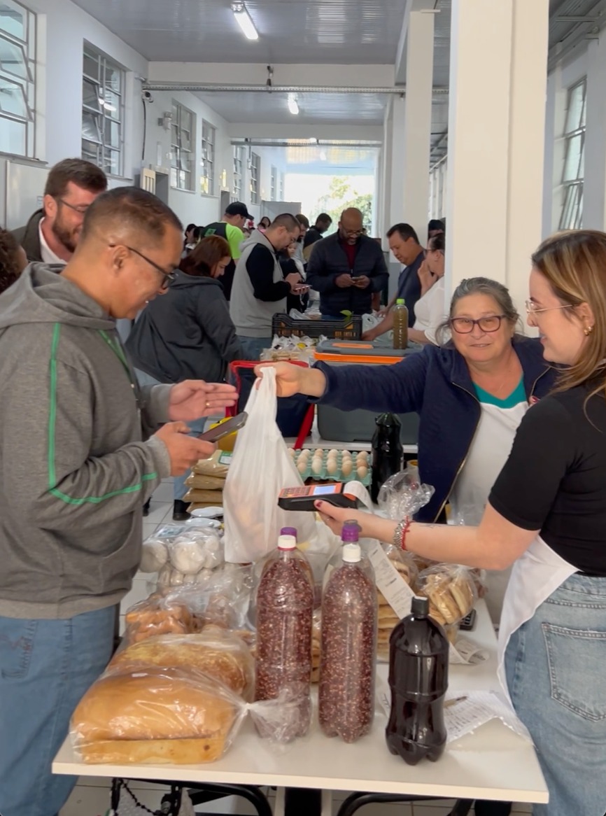 O IFSC organiza nas quartas-feiras, das 16h às 19h, a&nbsp;Feira Sementes do Saber