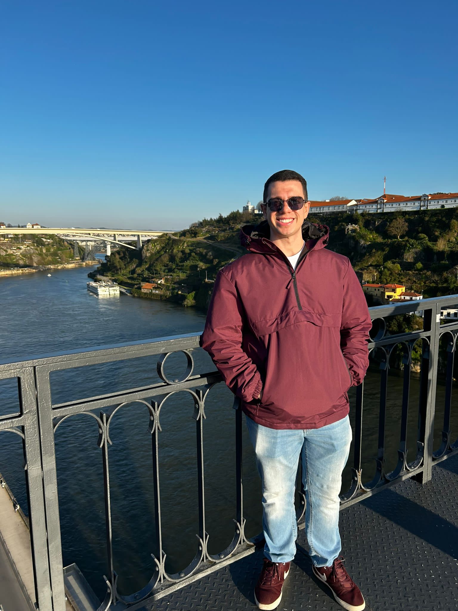 Danielo Saes, aluno do Campus Florianópolis, em intercâmbio no ISEP
