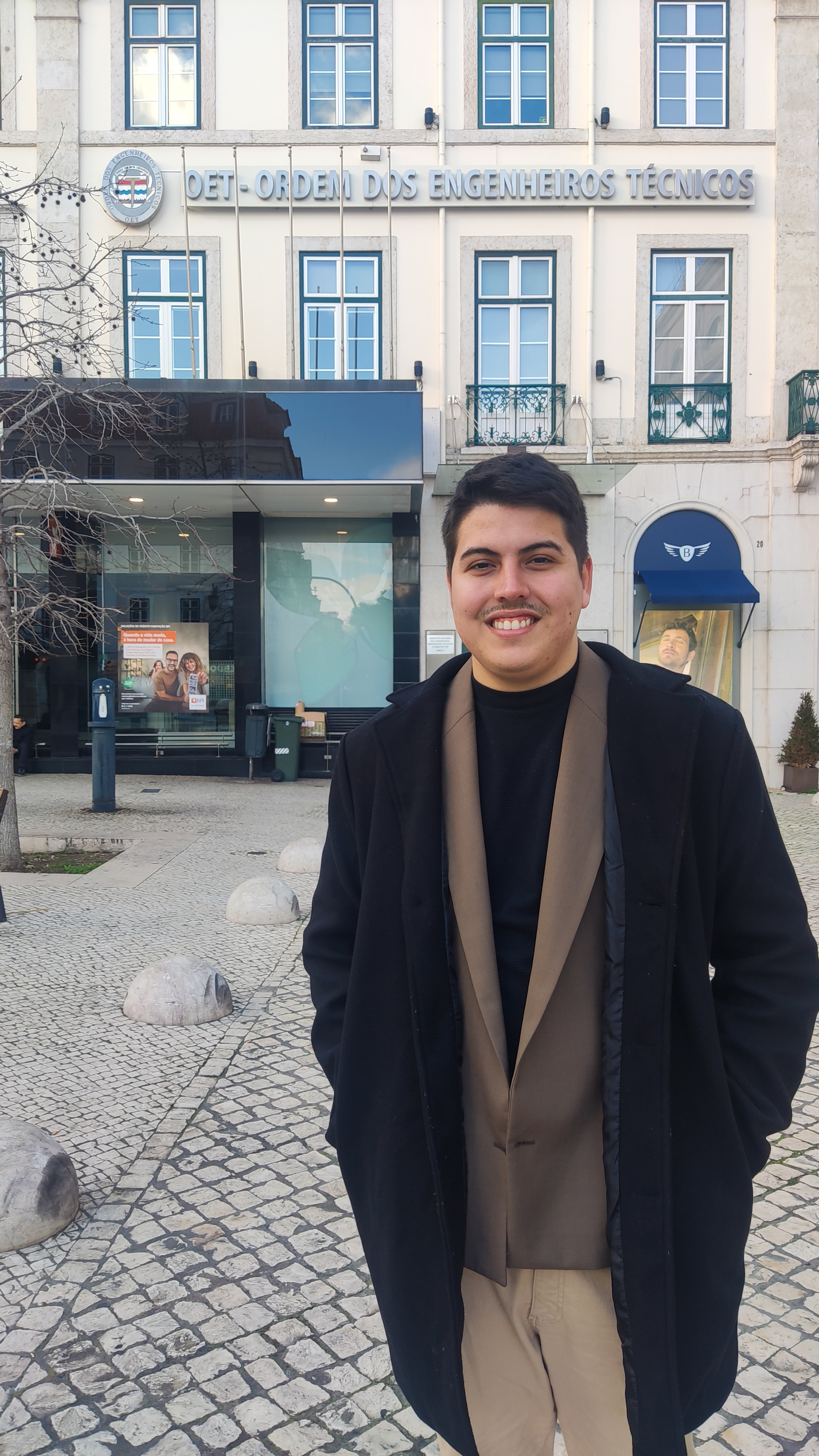 Petkovic da Silveira, do Câmpus Florianópolis, em intercâmbio no IPS, em Portugal